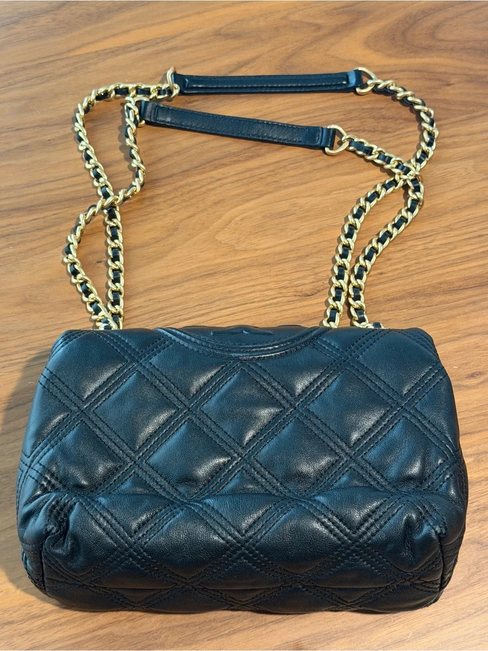 Tory Burch minor discoloration